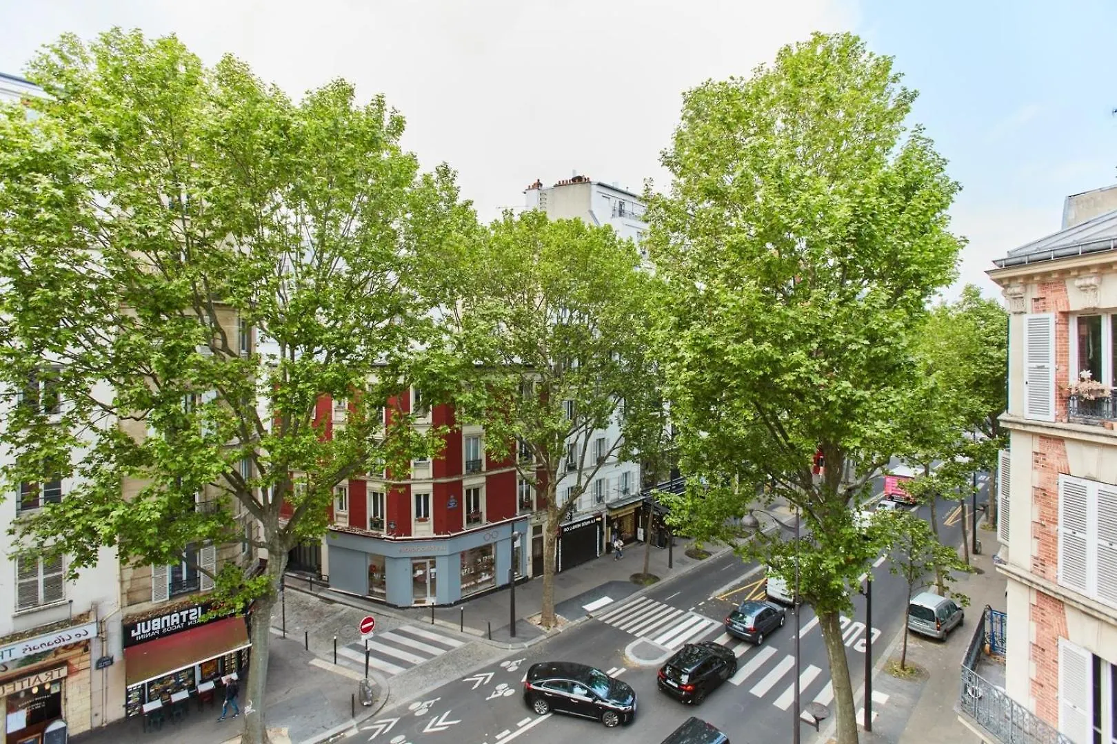 Bnbnook - Bright 1Br Near Montmartre & Sacre-Coeur Paris France